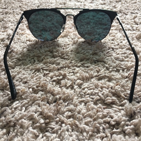 Quay x Chrisspy Gemini Sunglasses - Picture 2 of 4